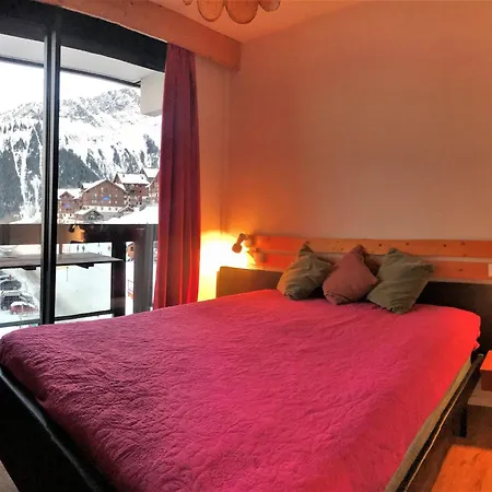 Appartement Skis Aux Pieds Avec Double Balcon, Acces Piscine, Proche Commerces Et Telesiege - Fr-1-267-179