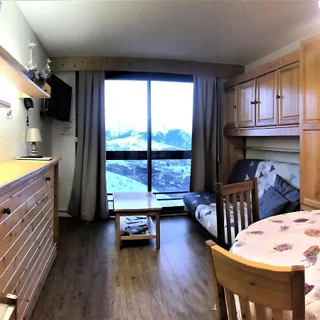 Skis Aux Pieds Avec Double Balcon, Acces Piscine, Proche Commerces Et Telesiege - Fr-1-267-179 아파트 르코비어